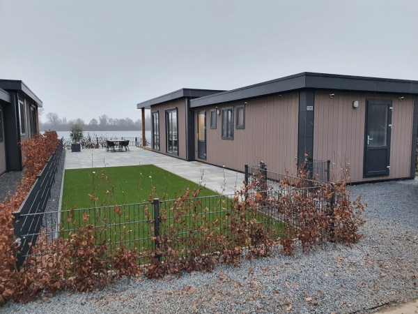 Waterchalet 6 pers 166